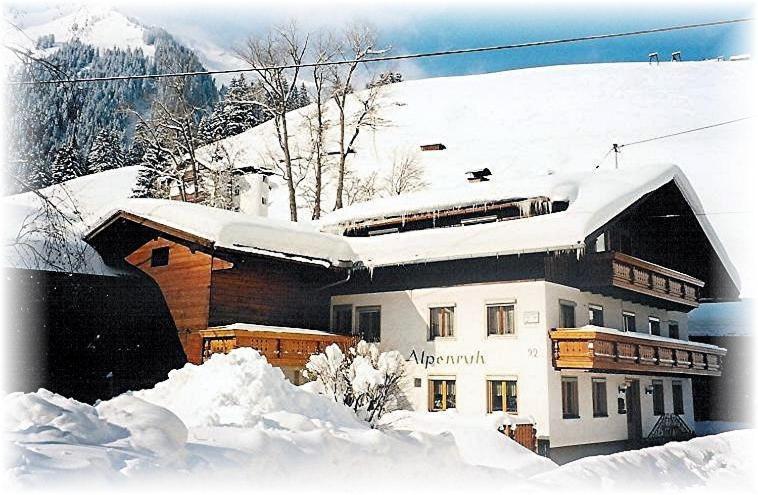 Gaestehaus Alpenruh Holzgau Dış mekan fotoğraf